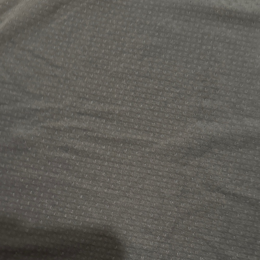 Nike Women's Black Sleeveless Mesh Top - Picture 2 of 2